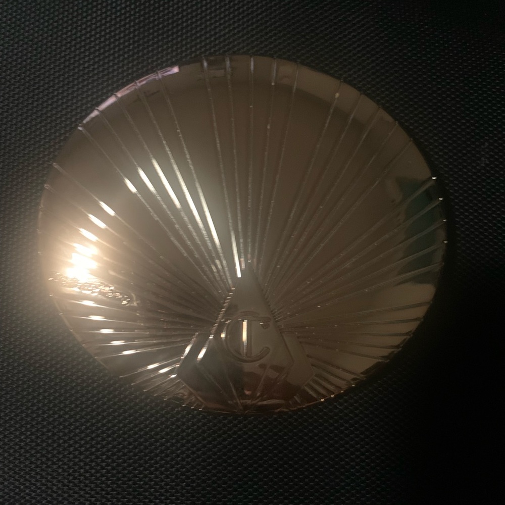 Charlotte Tilbury Airbrush Bronzer